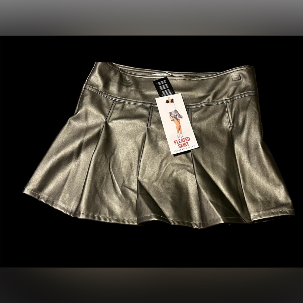 New! Ladies Pleated Skirt